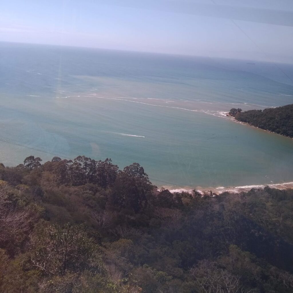 Praia da laranjeira e bomdinho (2)
